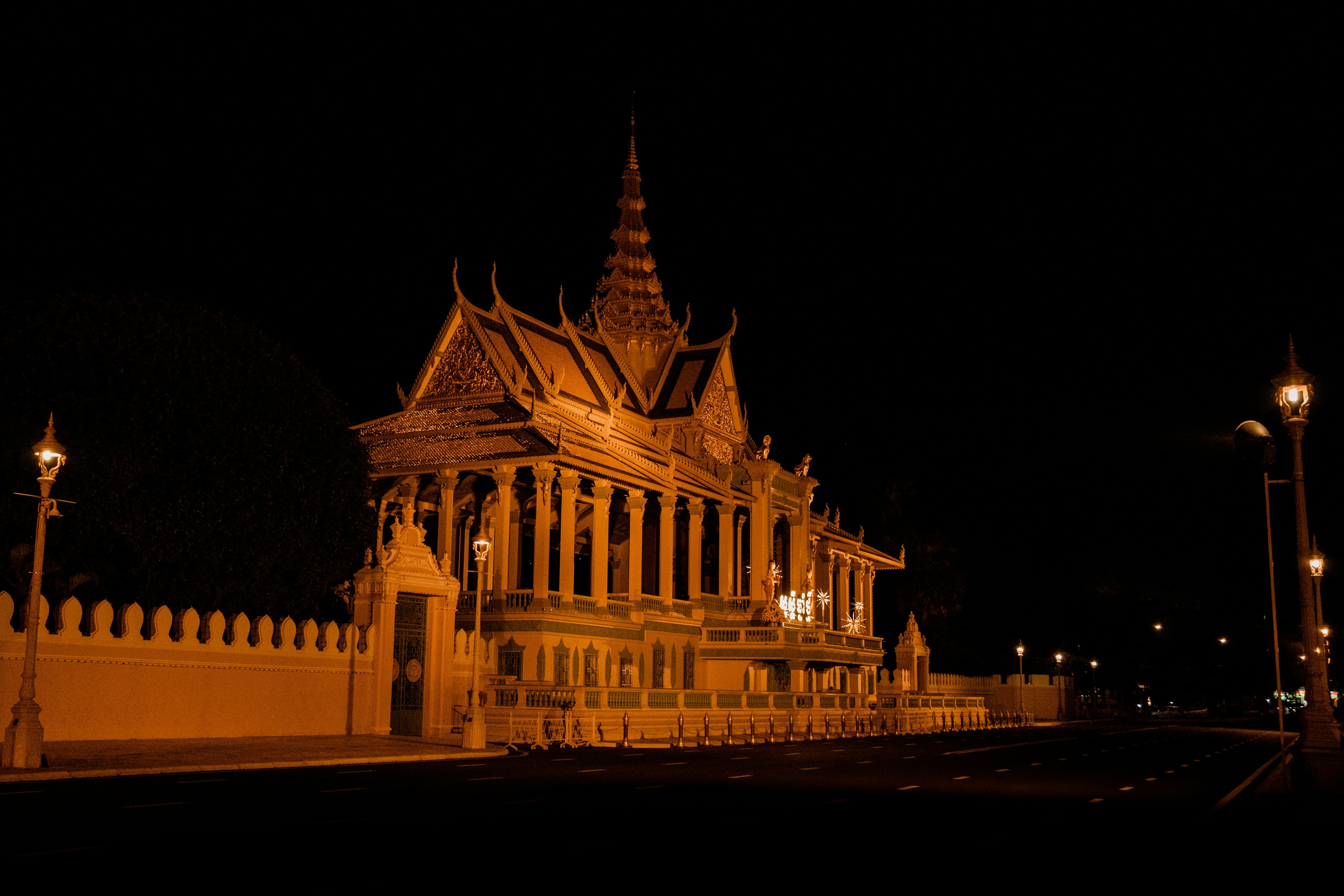 Royal Palace & Silver Pagoda